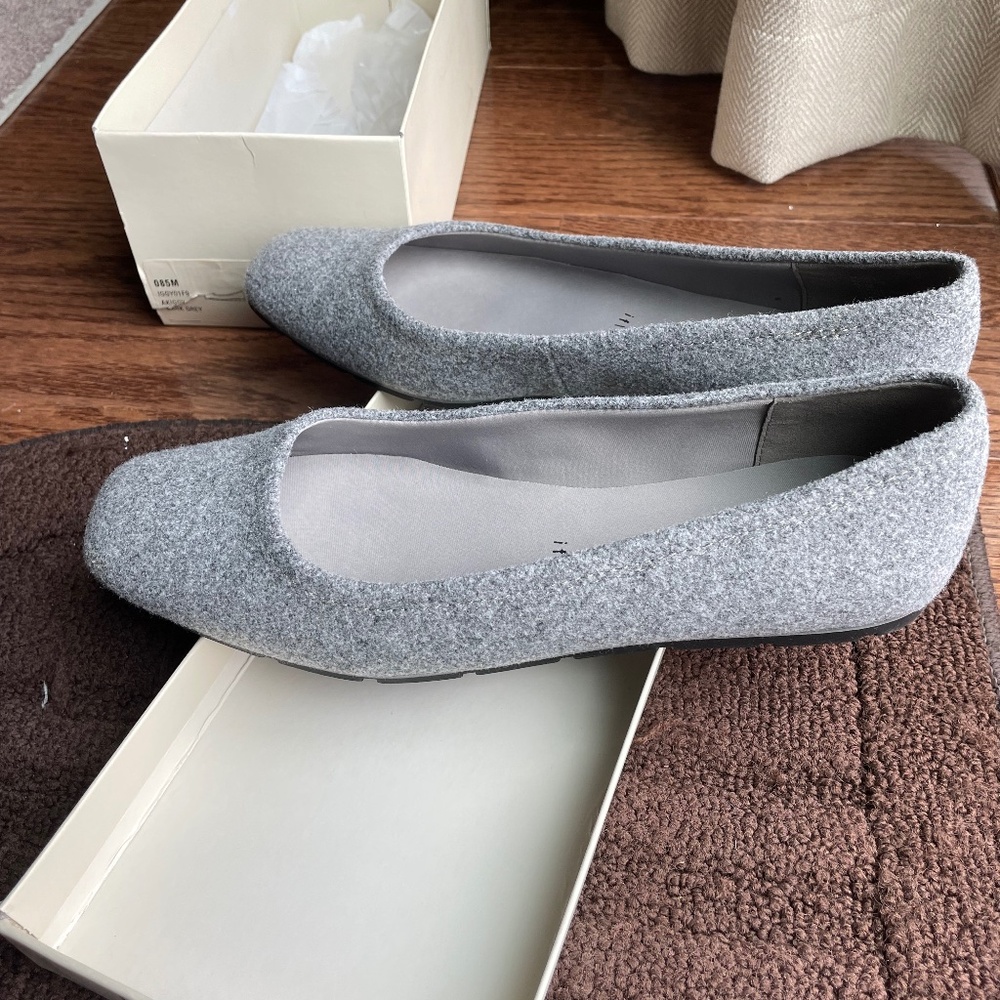 Anne Klein Iggy Ballet Flat  Sz 8 1/2